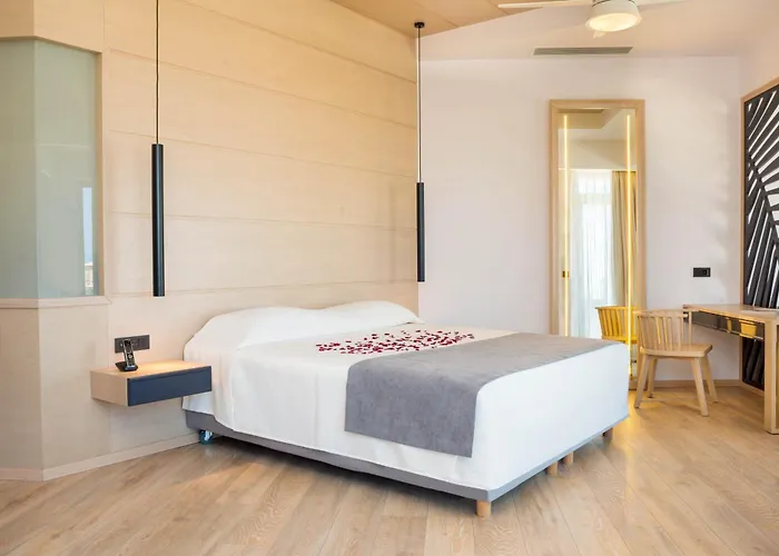 Oscar Suites&Village