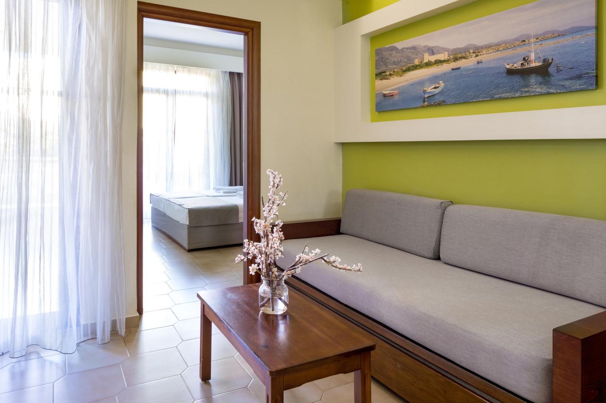 Oscar & Village 4* Agia Marina