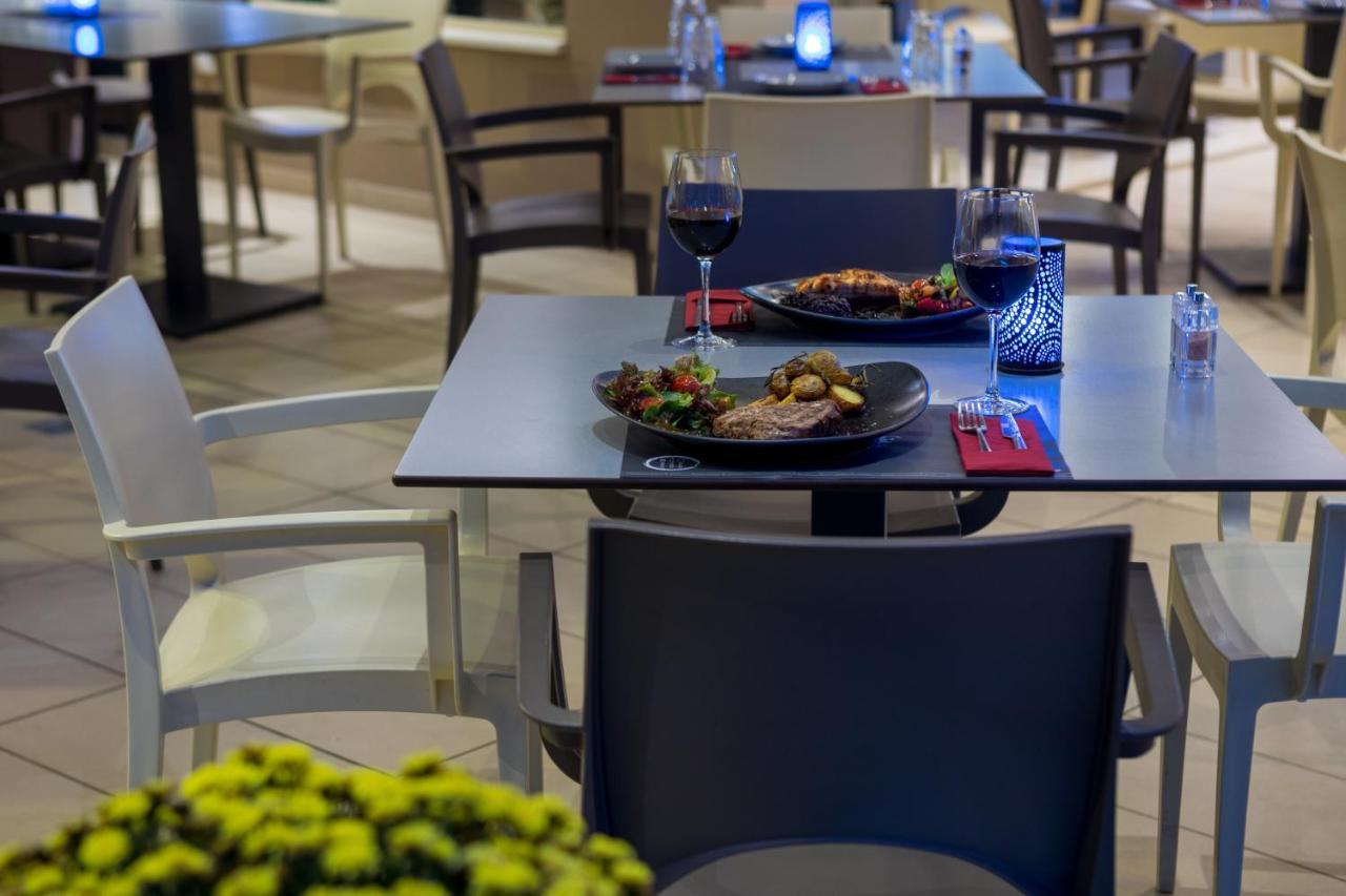 Hotel Oscar & Village 4*