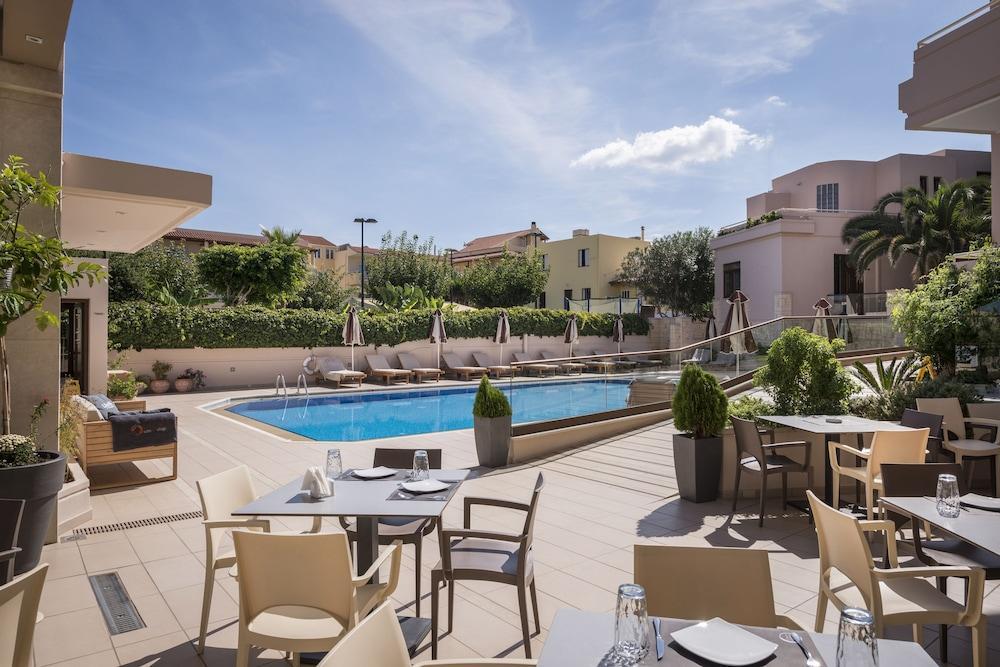 Oscar Suites&village Hotel