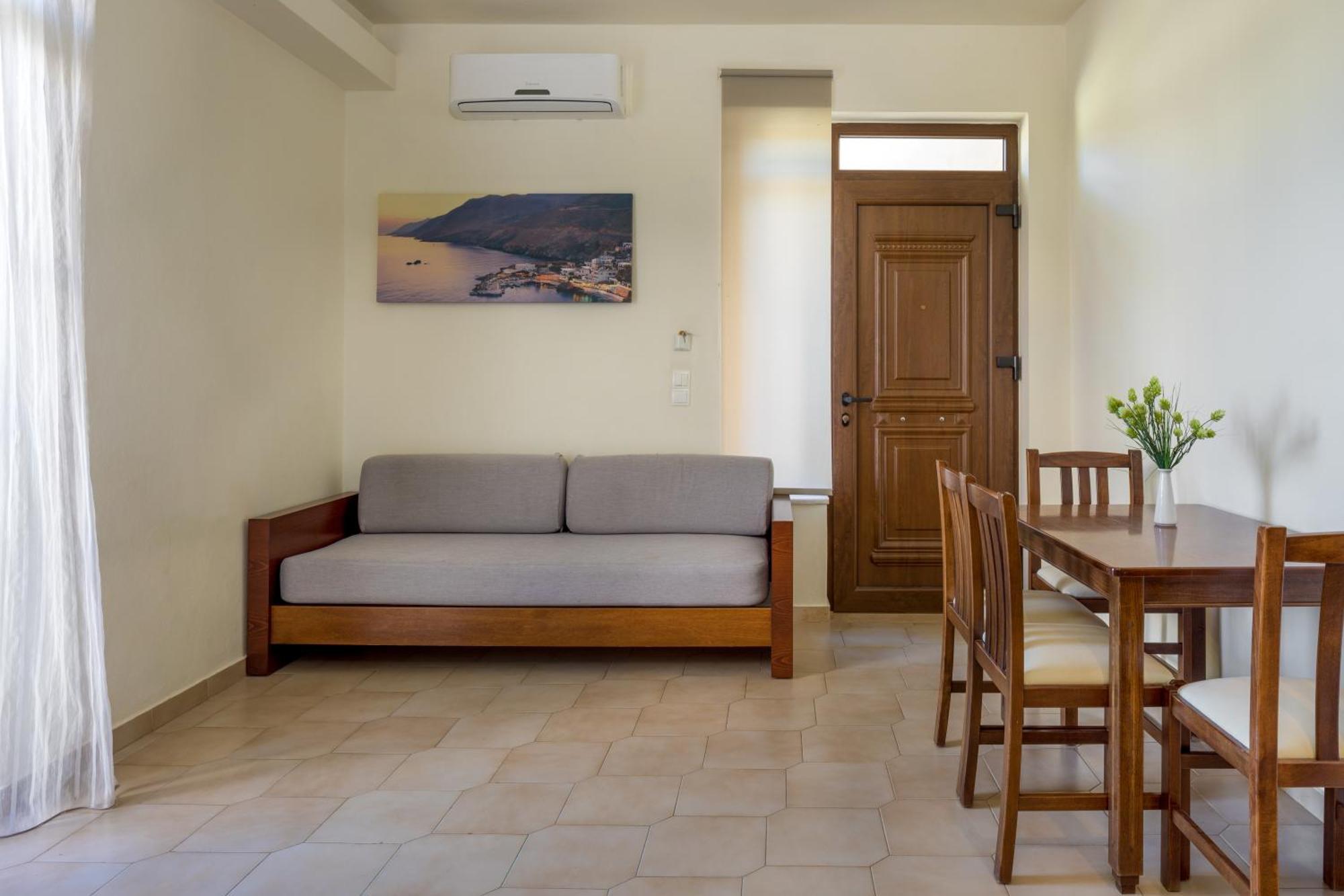 Hotel Oscar Suites&village Agia Marina